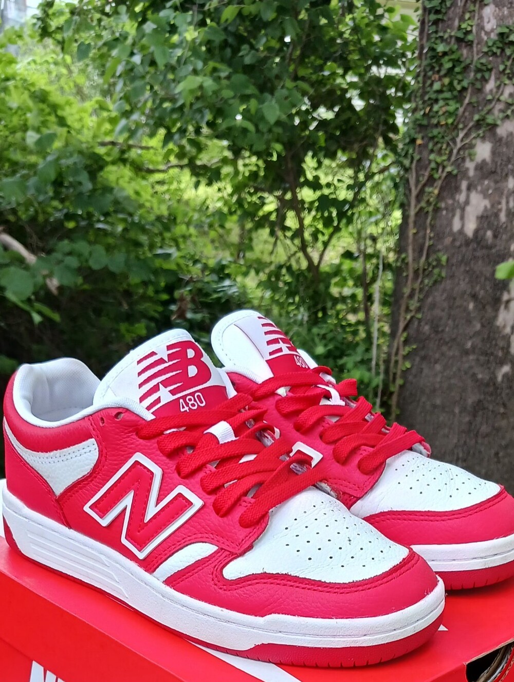 NEW BALANCE 480 MENS SIZE 8.5